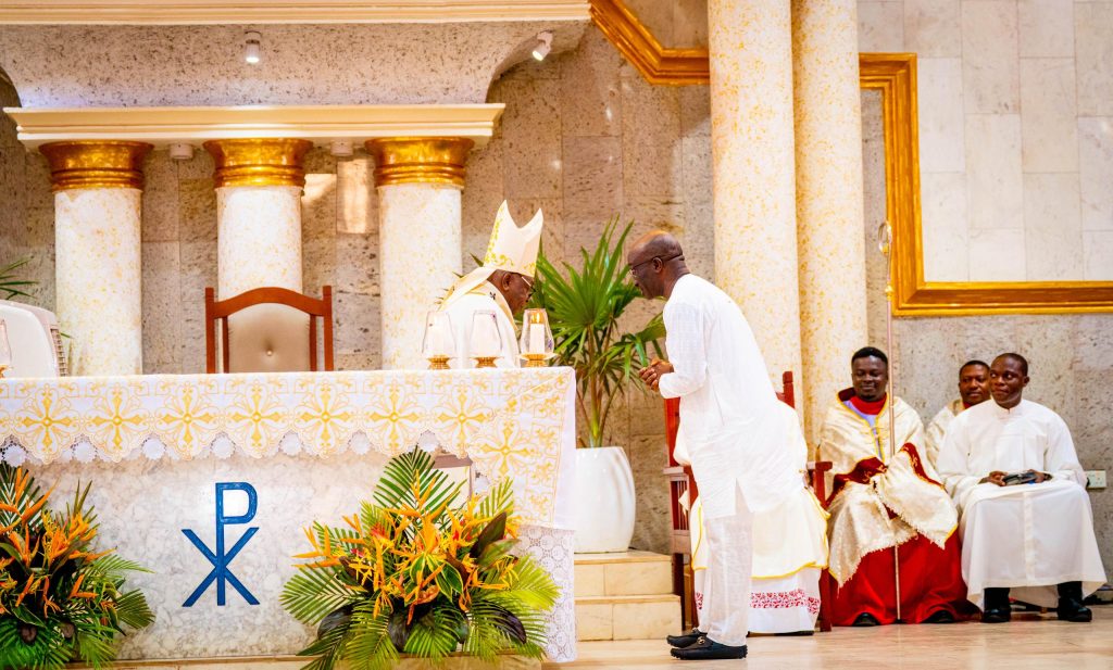 20TH EPISCOPAL ANNIVERSARY:Okpebholo credits Archbishop Akubeze’s spiritual guidance, prayers for his leadership success